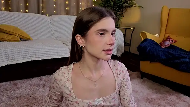 Snapshot of RozanneJordan chatting on 02/07/26, 05:49 RozanneJordan online show from 02/07/26, 05:49