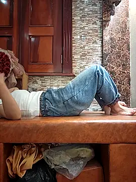 Snapshot of alibaba3x chatting on 02/14/26, 04:42 alibaba3x online show from 02/14/26, 04:42