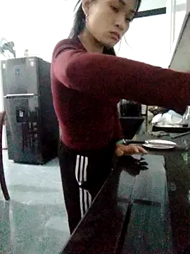 Snapshot of alibaba3x chatting on 02/22/26, 12:04 alibaba3x online show from 02/22/26, 12:04