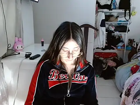 Nanylux online show from 11/26/25, 03:29