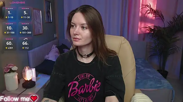 Ursula Andres online show from 04/11/26, 01:10