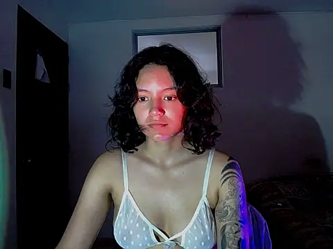 tanukyy online show from 12/16/25, 05:51