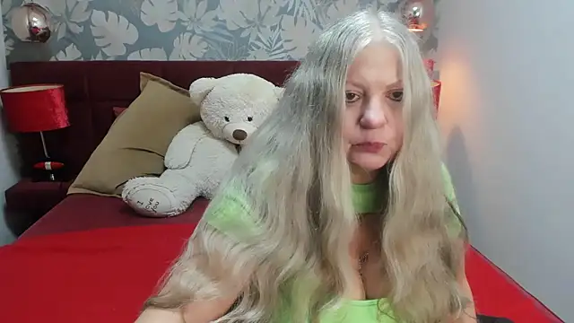 mariabelladonna online show from 11/25/25, 09:04