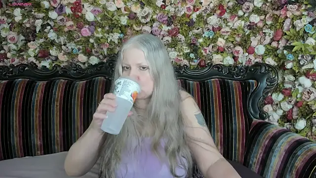 mariabelladonna online show from 04/24/26, 10:12