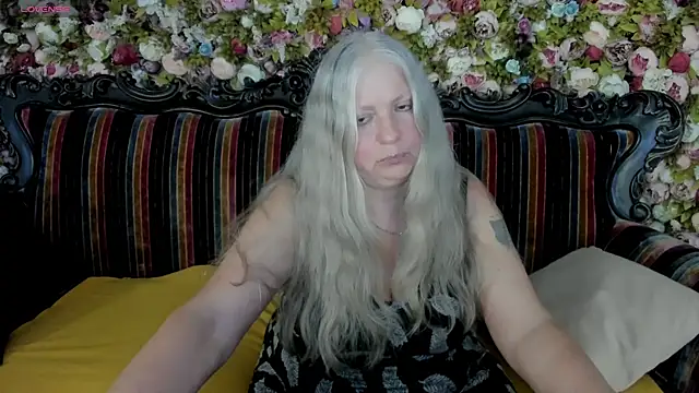 mariabelladonna online show from 07/17/26, 10:25