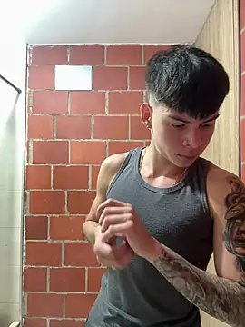 Snapshot of Handsome_boys69 chatting on 07/24/26, 12:19 Handsome boys69 online show from 07/24/26, 12:19