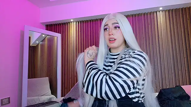 GabyRose9 online show from 12/01/25, 11:37