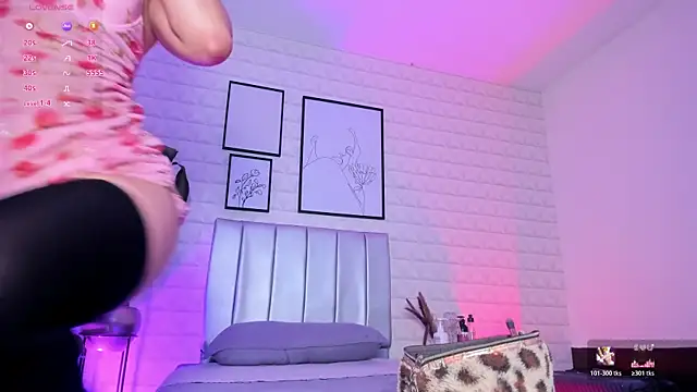 Elizabetth Benz online show from 04/18/26, 07:07