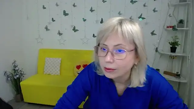 LaurenWishy online show from 02/27/26, 12:05