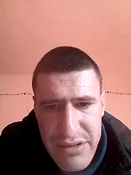 Snapshot of uiuftyrrtydre chatting on 03/15/26, 11:16 uiuftyrrtydre online show from 03/15/26, 11:16