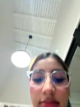 IsabelaStefano online show from 12/19/25, 03:24