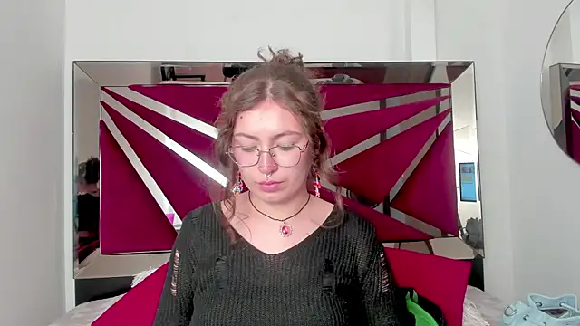 MarieTaylor  online show from 04/10/26, 12:05