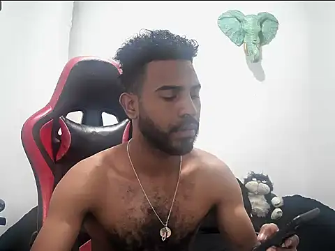 alberthot11 online show from 11/23/25, 08:30