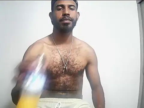 alberthot11 online show from 12/18/25, 08:37