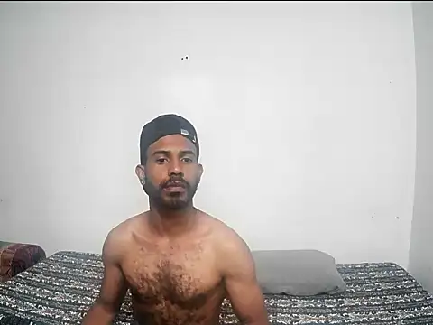 alberthot11 online show from 01/12/26, 05:56