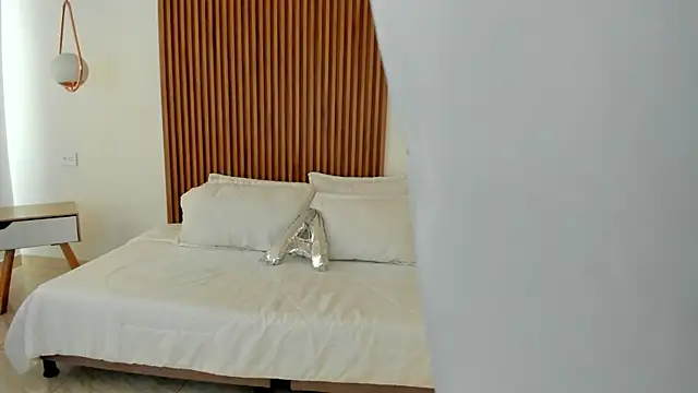 Alaska deluxe online show from 01/11/26, 09:09