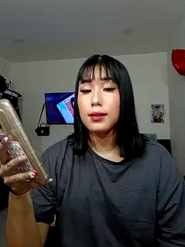 hot-shaved-baby online show from 11/27/25, 09:06