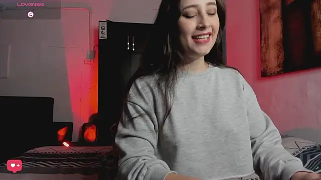 Snapshot of melissaxrose chatting on 02/19/26, 09:33 melissaxrose online show from 02/19/26, 09:33