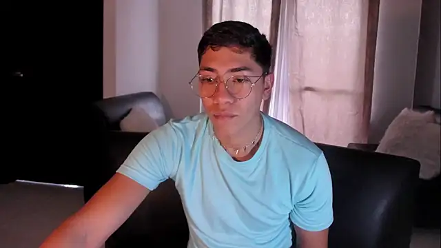 ATLASVANDRAKE online show from 11/30/25, 01:15