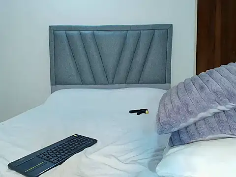 ray Weeed online show from 03/13/26, 01:34