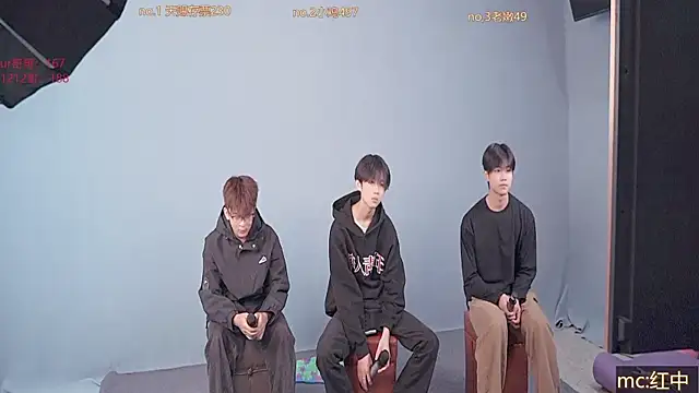 Cosplay   online show from 11/24/25, 12:05