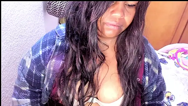 ebonycamelia online show from 02/18/26, 08:54