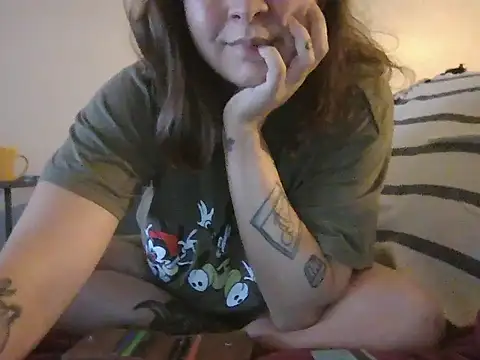 xxxluana online show from 11/19/25, 04:34