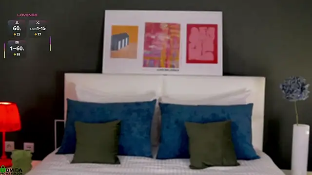 EmilyNoiri online show from 11/29/25, 01:41