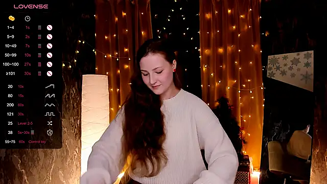 Snapshot of velvet_cherry_ chatting on 12/18/25, 08:53 velvet cherry online show from 12/18/25, 08:53