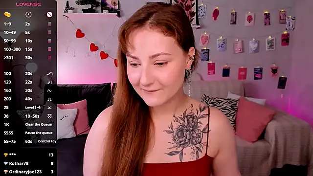 velvet cherry  online show from 07/16/26, 09:04