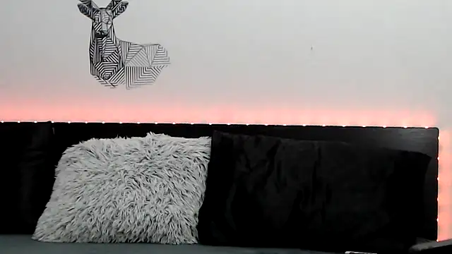 sweetl30 online show from 02/11/26, 06:18