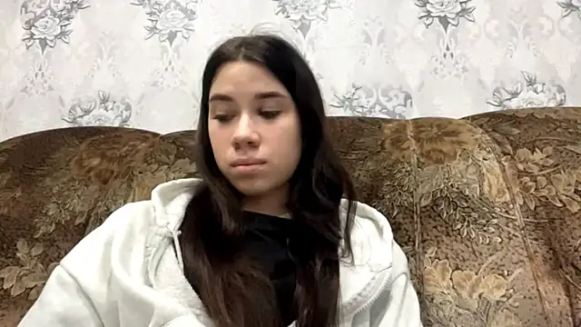 DebbiGoodknight online show from 12/01/25, 09:58