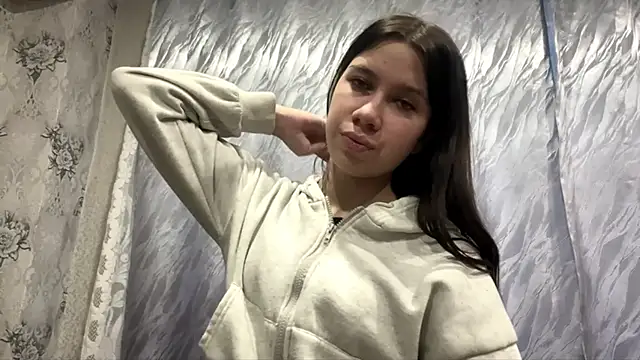 DebbiGoodknight online show from 12/19/25, 09:49