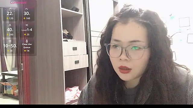 Huahua3187 online show from 11/22/25, 11:53