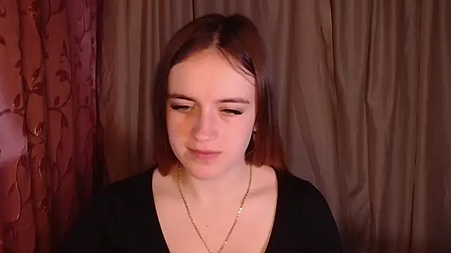 Snapshot of Illa_May chatting on 12/05/25, 06:44 Illa May online show from 12/05/25, 06:44