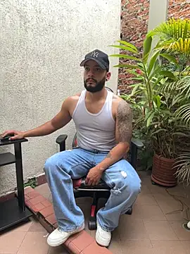 Mike savage3 online show from 11/25/25, 12:38