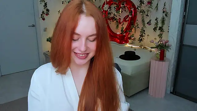 AirySilhouette online show from 02/18/26, 10:11