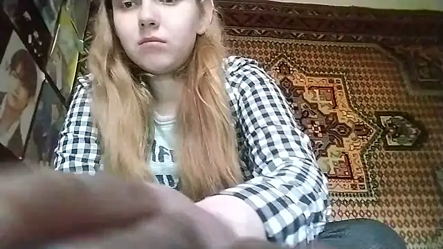 KikiBang online show from 02/03/26, 08:19