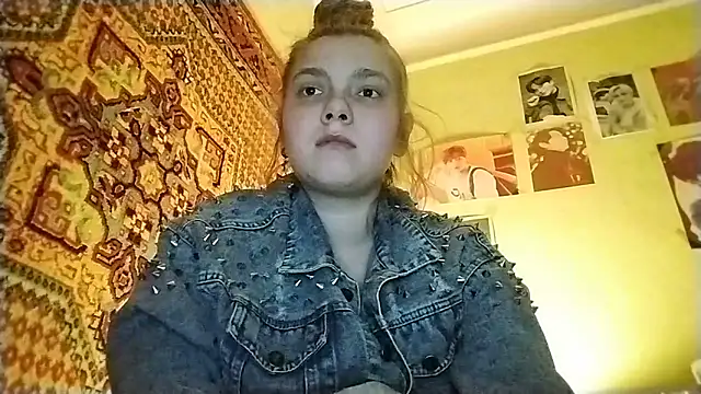 KikiBang online show from 04/09/26, 07:30