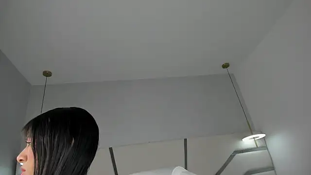 Snapshot of megann_myers chatting on 01/15/26, 11:48 megann myers online show from 01/15/26, 11:48