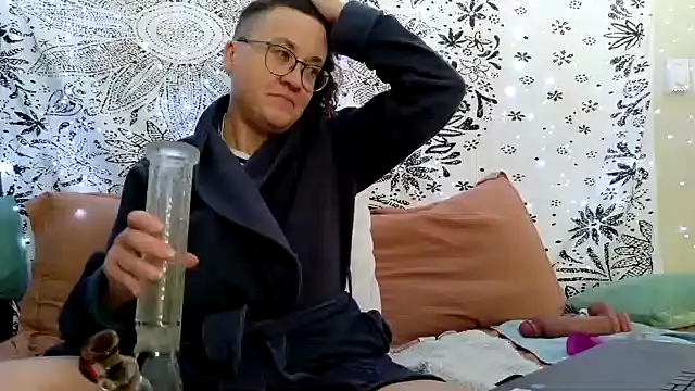 sareberr420 online show from 02/08/26, 03:26