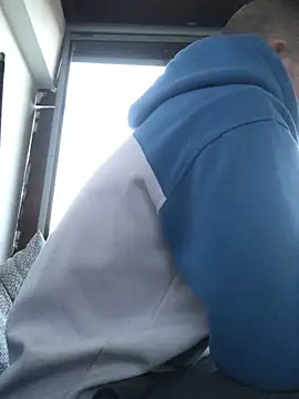 Spielzeugtwink online show from 04/20/26, 06:31