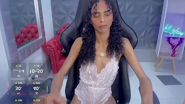 becky lynch 102 online show from 01/11/26, 11:37