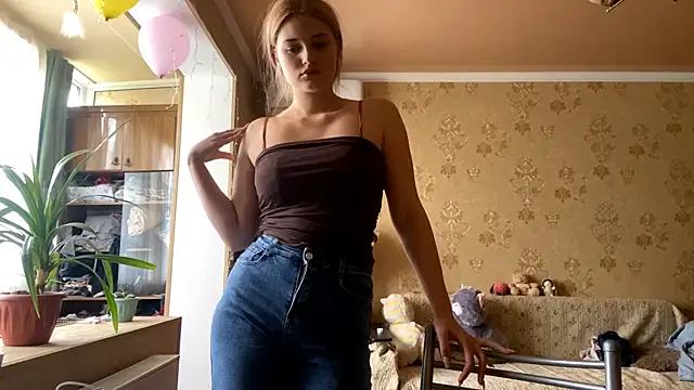 Snapshot of Malley_Saunds chatting on 11/24/25, 07:08 Malley Saunds online show from 11/24/25, 07:08