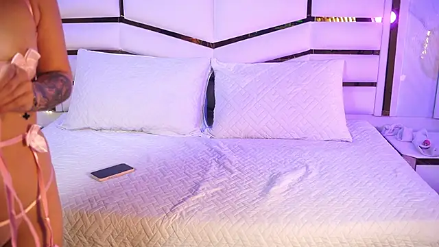 luciana agudelo online show from 12/20/25, 07:43