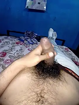 vaasuboy01 online show from 04/24/26, 07:05