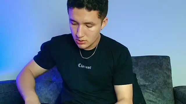 Ethan-Connor online show from 11/21/25, 08:40