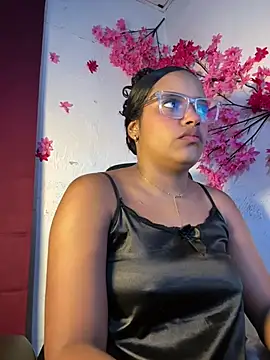 chleo rosse online show from 05/05/26, 03:14