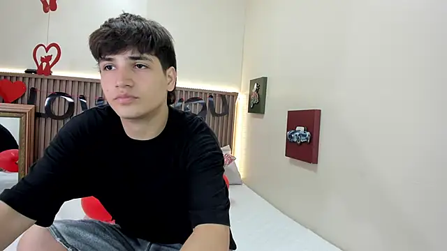 Snapshot of JakeSummer_ chatting on 02/16/26, 07:32 JakeSummer online show from 02/16/26, 07:32