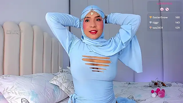 Amira-Zahra online show from 04/01/26, 10:05